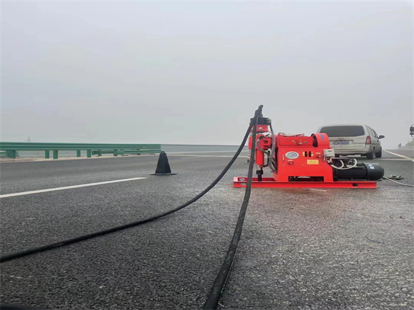 东至马路路基路面开裂下沉注浆加固灌浆